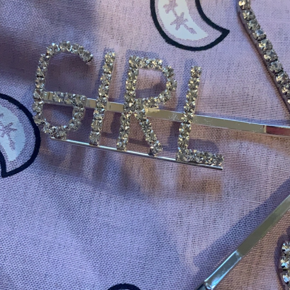 Rhinestone Bling ‘Girl’ hair clip